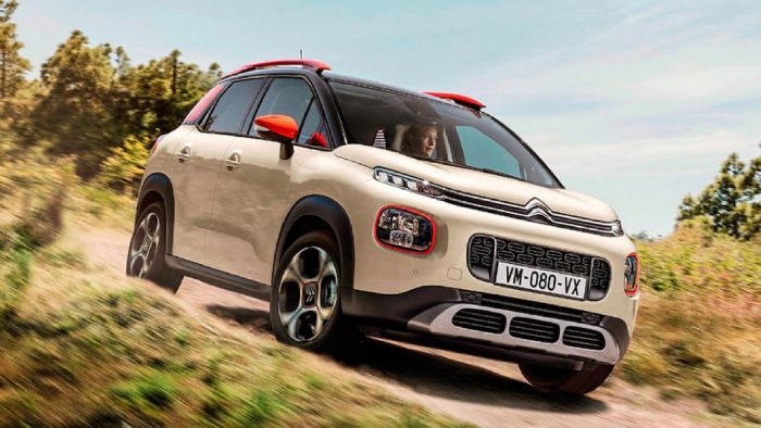 H πρώτη επιλογή είναι ο 1.200άρης turbo κινητήρας PureTech των 82 ίππων στην έκδοση Live.